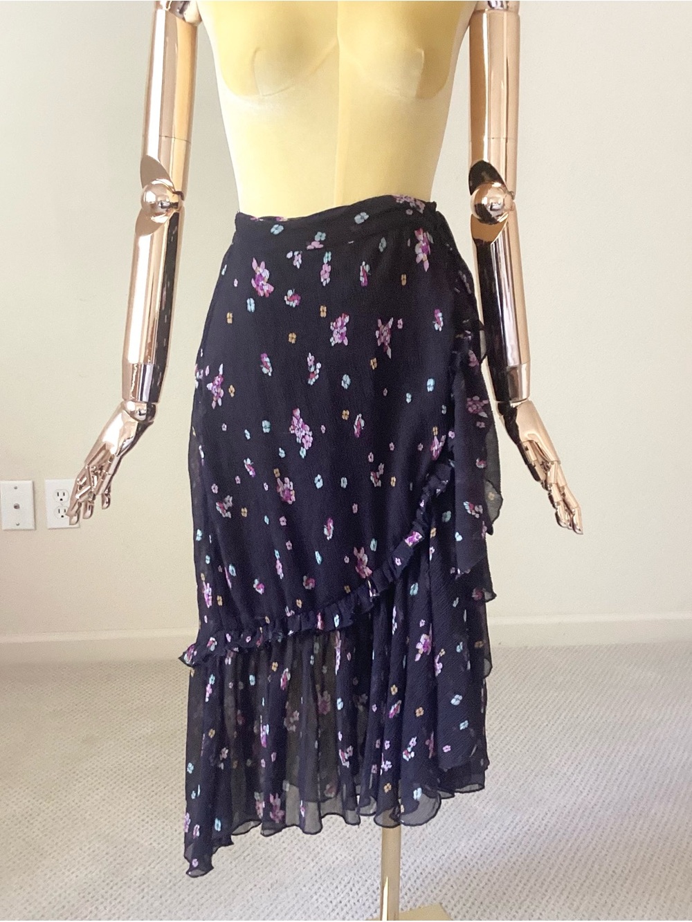 Unbranded Black Floral High-Low Ruffle Skirt - Picture 1 of 6